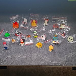 20 Disney Pins